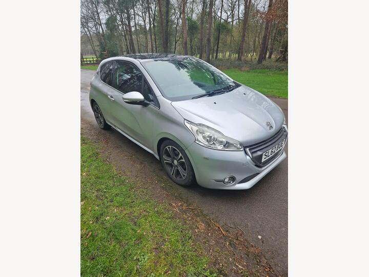Peugeot 208 1.6 E-HDi Intuitive Euro 5 (s/s) 3dr