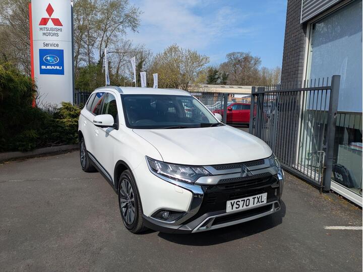 Mitsubishi Outlander 2.0 MIVEC Exceed CVT 4WD Euro 6 (s/s) 5dr