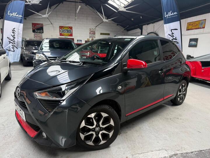 Toyota AYGO 1.0 VVT-i X-trend X-shift Euro 6 5dr (Safety Sense)