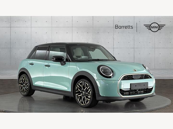 MINI Cooper 1.5C Exclusive Steptronic Euro 6 (s/s) 5dr