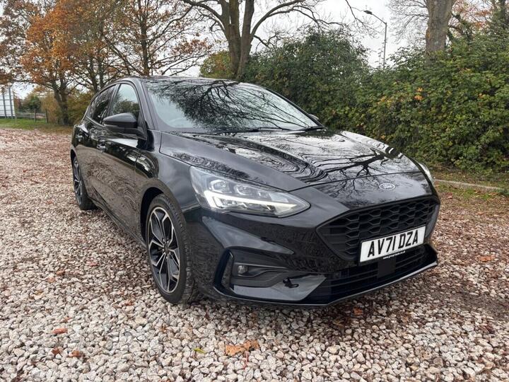 Ford FOCUS 1.0T EcoBoost ST-Line X Edition Euro 6 (s/s) 5dr
