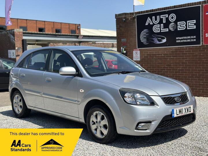 Kia Rio 1.5 CRDi 2 5dr
