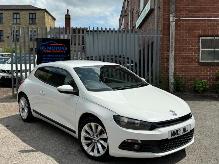 Volkswagen Scirocco 2.0 TDI BlueMotion Tech GT Euro 5 (s/s) 3dr (Leather, Nav)