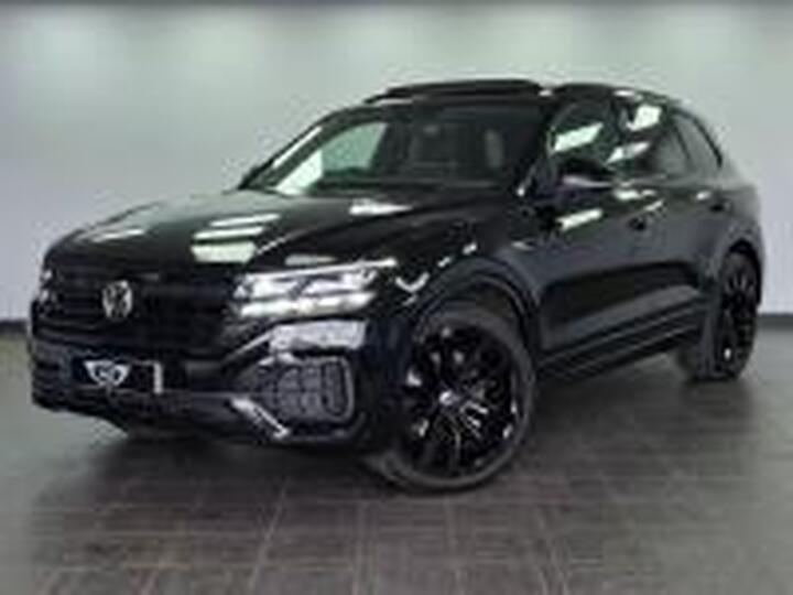 Volkswagen Touareg 3.0 TDI V6 Black Edition Tiptronic 4Motion Euro 6 (s/s) 5dr