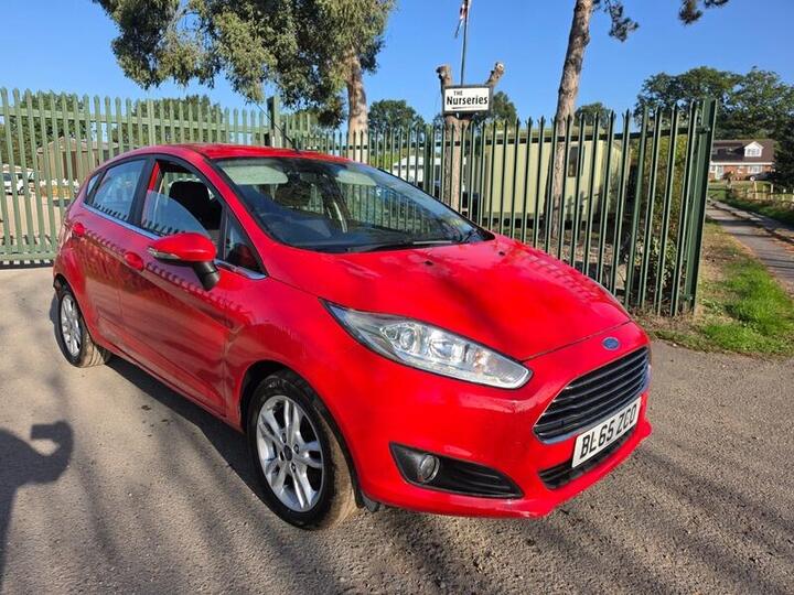 Ford Fiesta 1.0T EcoBoost Zetec Euro 6 (s/s) 5dr