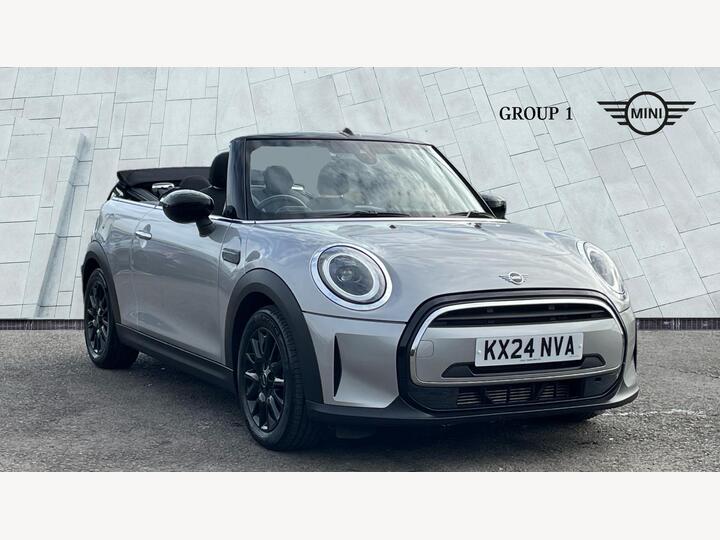 MINI Convertible 1.5 Cooper Classic Steptronic Euro 6 (s/s) 2dr MINI Convertible 1.5 Cooper Classic Steptronic Euro 6 (s/s) 2dr