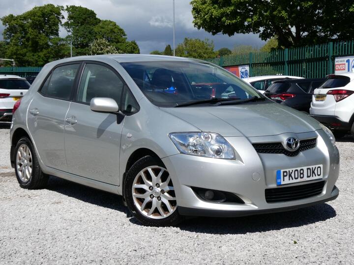 Toyota Auris 1.6 VVT-i TR 5dr