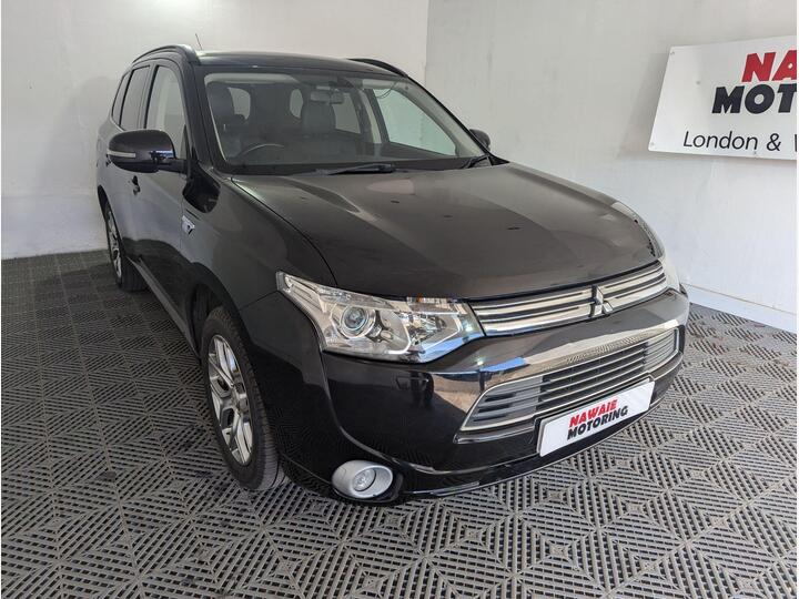 Mitsubishi Outlander 2.0h 12kWh GX4h CVT 4WD Euro 5 (s/s) 5dr Mitsubishi Outlander 2.0h 12kWh GX4h CVT 4WD Euro 5 (s/s) 5dr