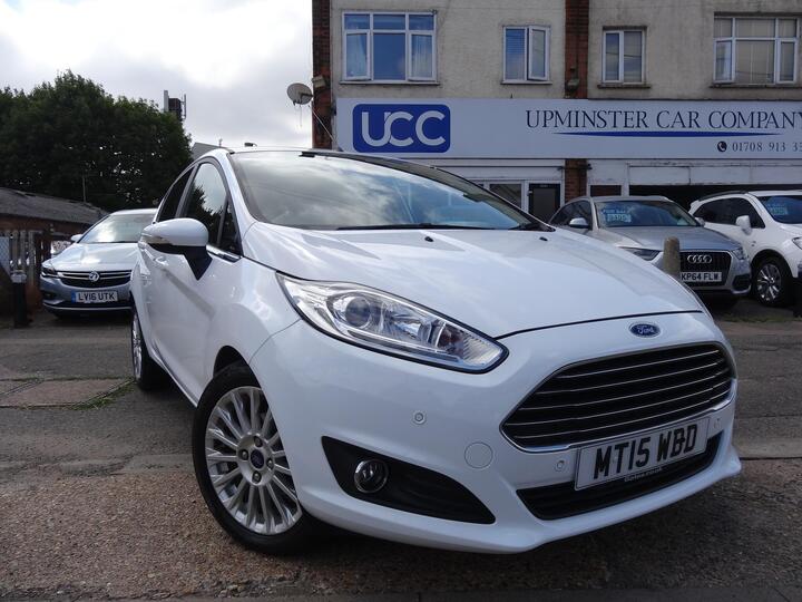 Ford Fiesta 1.0T EcoBoost Titanium Powershift Euro 6 5dr