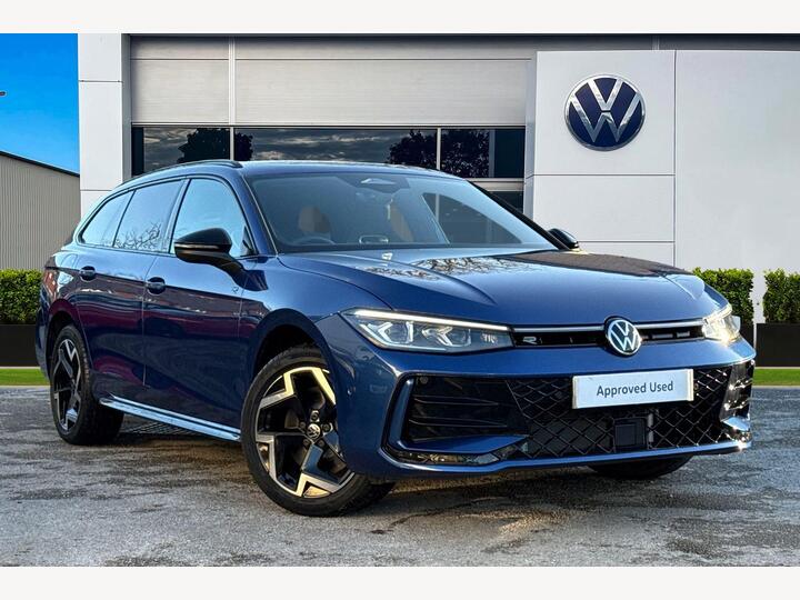 Volkswagen Passat 1.5 TSI EHybrid 19.7kWh R-Line DSG Euro 6 (s/s) 5dr