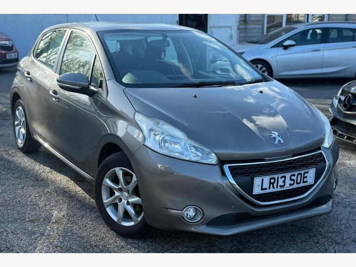 Peugeot 208 1.2 VTi Active Euro 5 5dr
