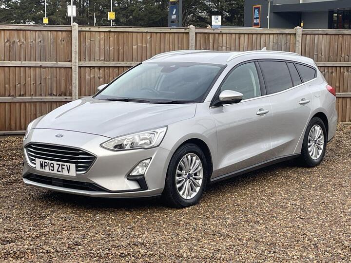 Ford FOCUS 1.0T EcoBoost Titanium Euro 6 (s/s) 5dr