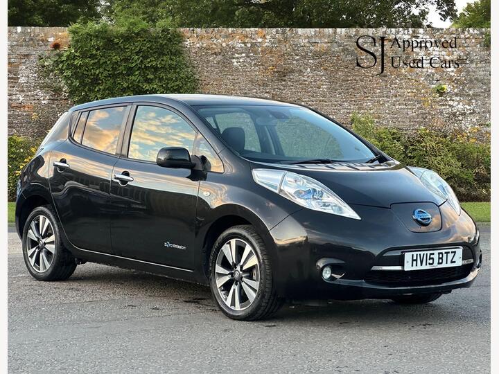 Nissan Leaf 24kWh Tekna Auto 5dr Nissan Leaf 24kWh Tekna Auto 5dr