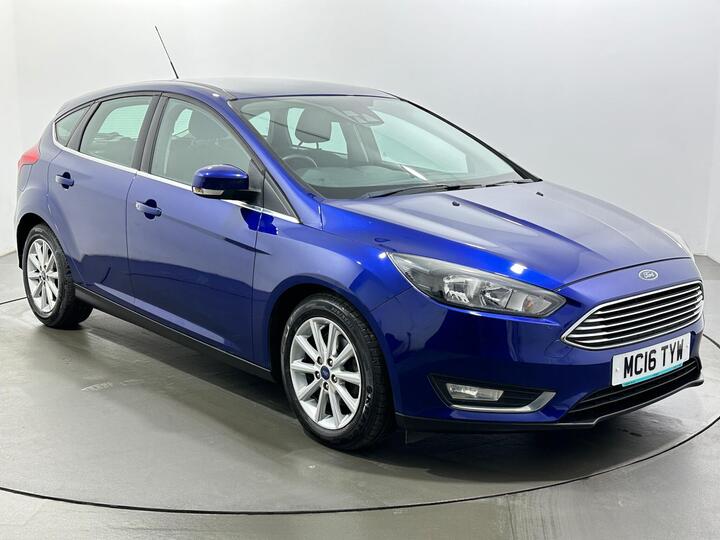 Ford Focus 1.0T EcoBoost Titanium Auto Euro 6 (s/s) 5dr