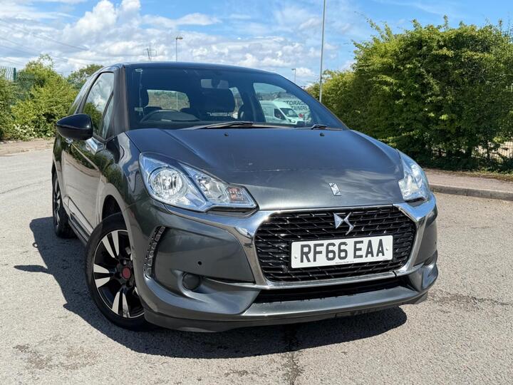 DS AUTOMOBILES DS 3 1.2 PureTech Chic Euro 6 3dr