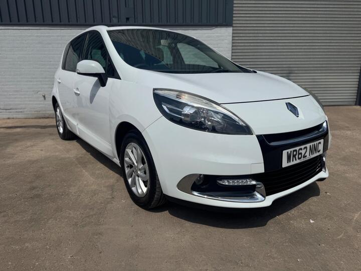 Renault Scenic 1.5 DCi Dynamique TomTom Euro 5 (s/s) 5dr