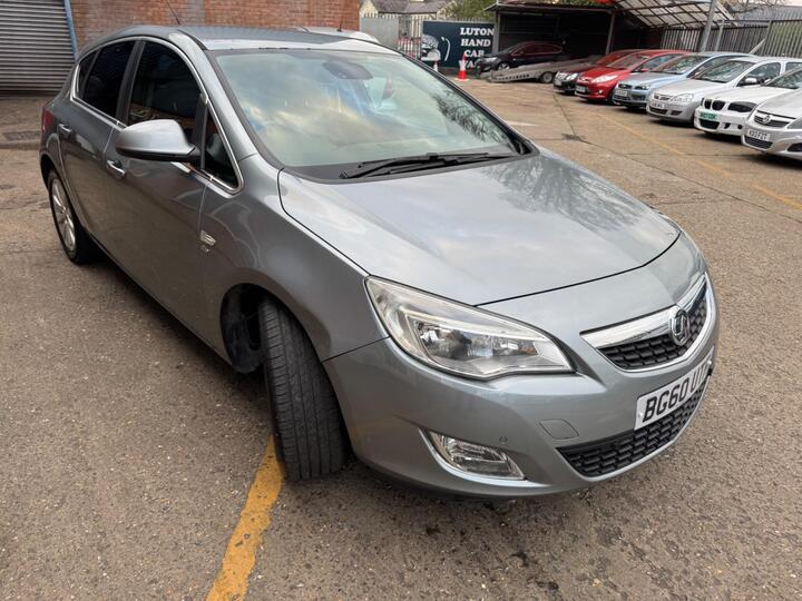 Vauxhall Astra 1.6 16v Elite Auto Euro 5 5dr