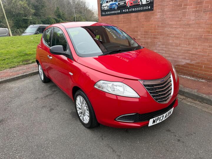 Chrysler Ypsilon 1.2 SE Euro 5 (s/s) 5dr