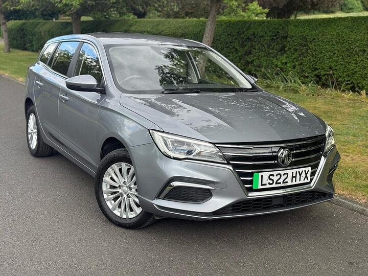 MG MG5 61.1kWh Excite Long Range Auto 5dr
