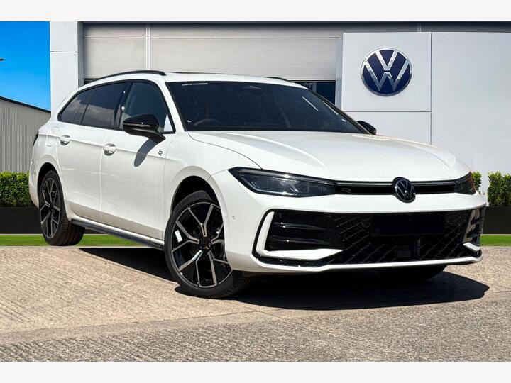 Volkswagen Passat 1.5 TSI EHybrid 19.7kWh Black Edition DSG Euro 6 (s/s) 5dr