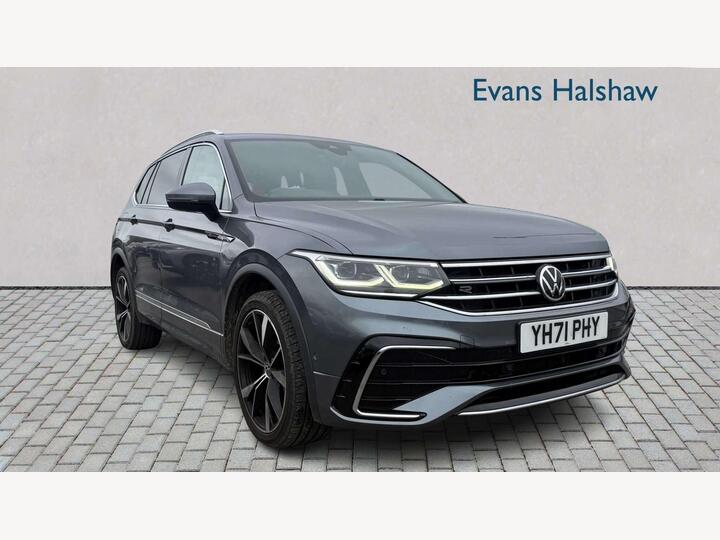 Volkswagen TIGUAN ALLSPACE ESTATE 2.0 TSI R-Line DSG 4Motion Euro 6 (s/s) 5dr Volkswagen TIGUAN ALLSPACE ESTATE 2.0 TSI R-Line DSG 4Motion Euro 6 (s/s) 5dr