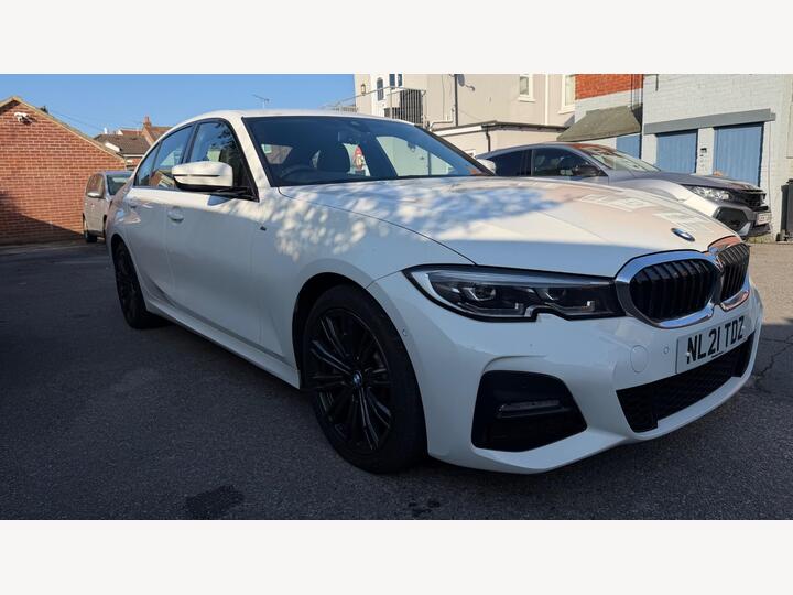 BMW 3 Series 2.0 330e 12kWh M Sport Auto XDrive Euro 6 (s/s) 4dr