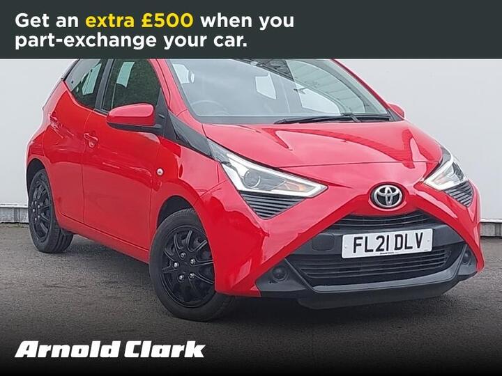Toyota AYGO 1.0 VVT-i X-play Euro 6 5dr (Safety Sense)