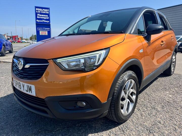 Vauxhall CROSSLAND X 1.6 Turbo D Tech Line Nav Euro 6 (s/s) 5dr Vauxhall CROSSLAND X 1.6 Turbo D Tech Line Nav Euro 6 (s/s) 5dr