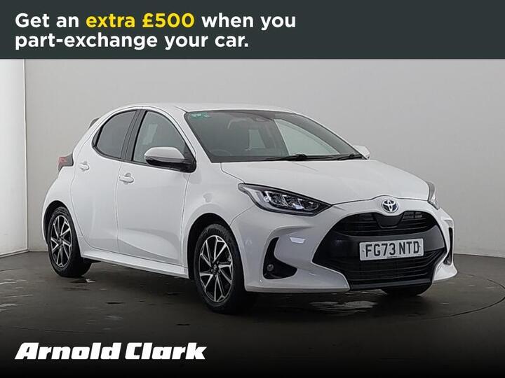 Toyota Yaris 1.5 VVT-h Design E-CVT Euro 6 (s/s) 5dr