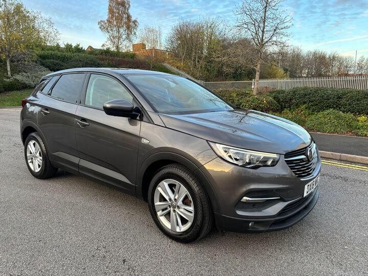 Vauxhall Grandland X 1.2 Turbo SE Euro 6 (s/s) 5dr