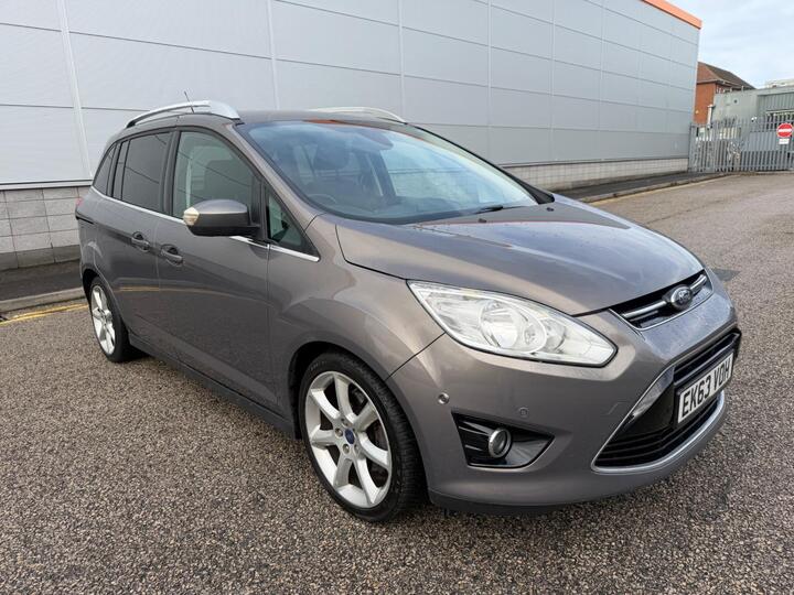 Ford Grand C-Max 1.0T EcoBoost Titanium Euro 5 (s/s) 5dr