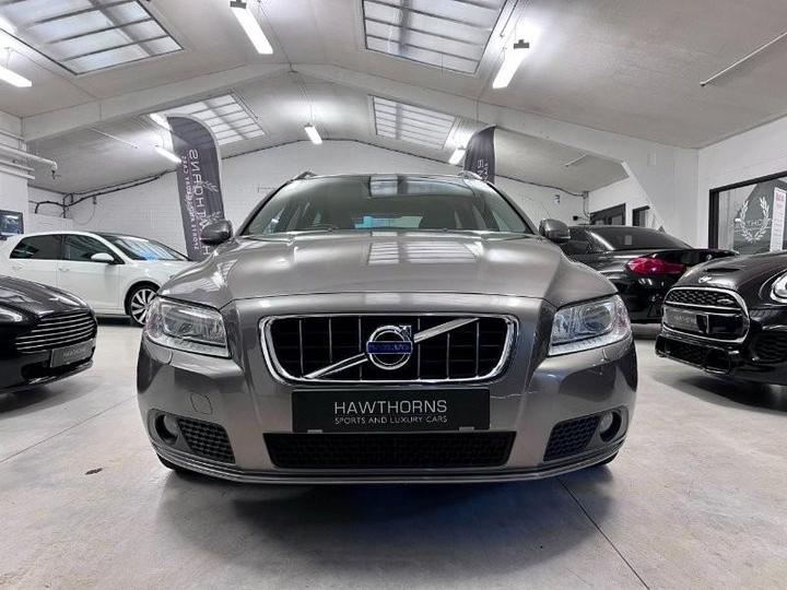 Volvo V70 2.4 D5 SE Lux Geartronic Euro 5 5dr