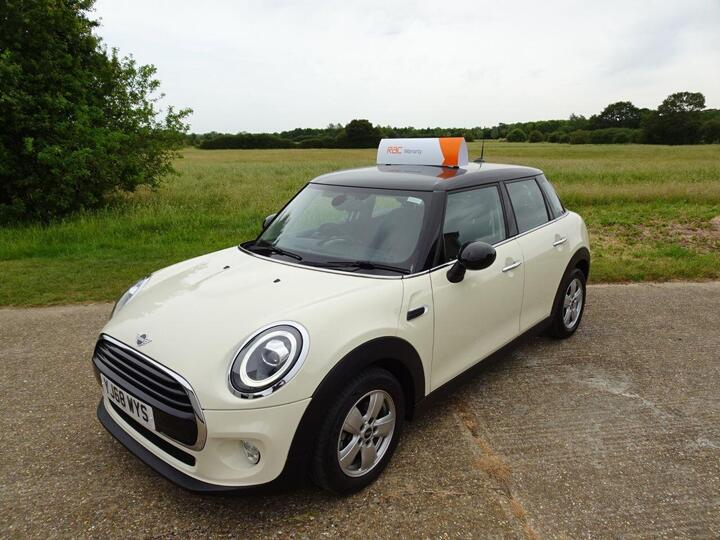 MINI HATCH 1.5 Cooper Euro 6 (s/s) 5dr
