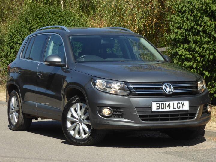 Volkswagen Tiguan 2.0 TDI BlueMotion Tech Match 4WD Euro 5 (s/s) 5dr