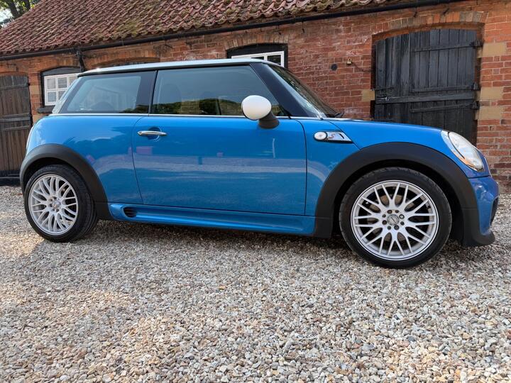 MINI Hatch 1.6 Cooper S Euro 4 3dr