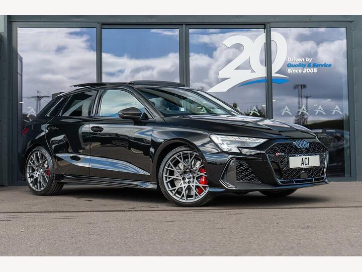 Audi RS3 2.5 TFSI Carbon Vorsprung Sportback S Tronic Quattro Euro 6 (s/s) 5dr