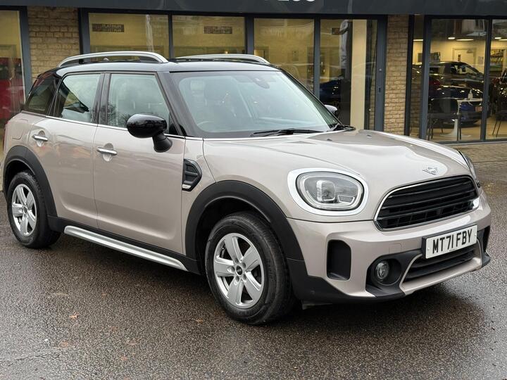 MINI Countryman 1.5 Cooper Classic Steptronic Euro 6 (s/s) 5dr