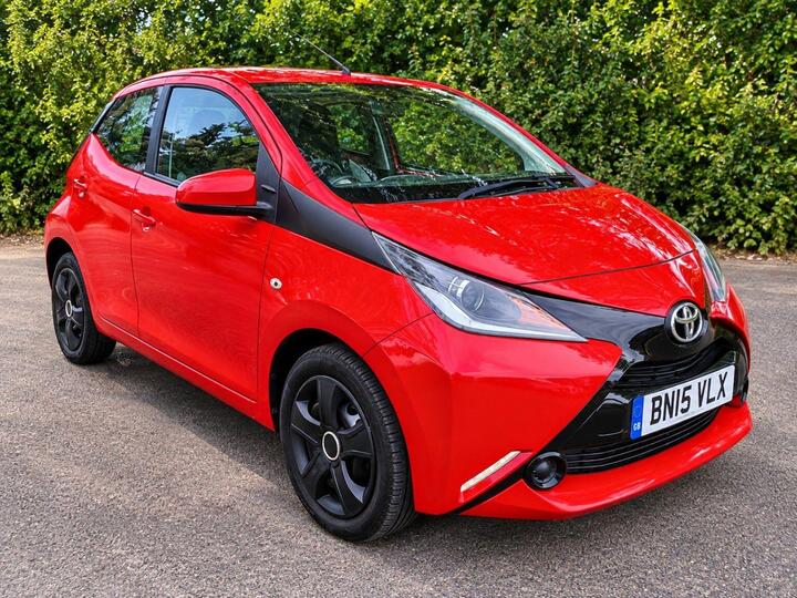 Toyota AYGO 1.0 VVT-i X-play Euro 5 5dr Euro 5