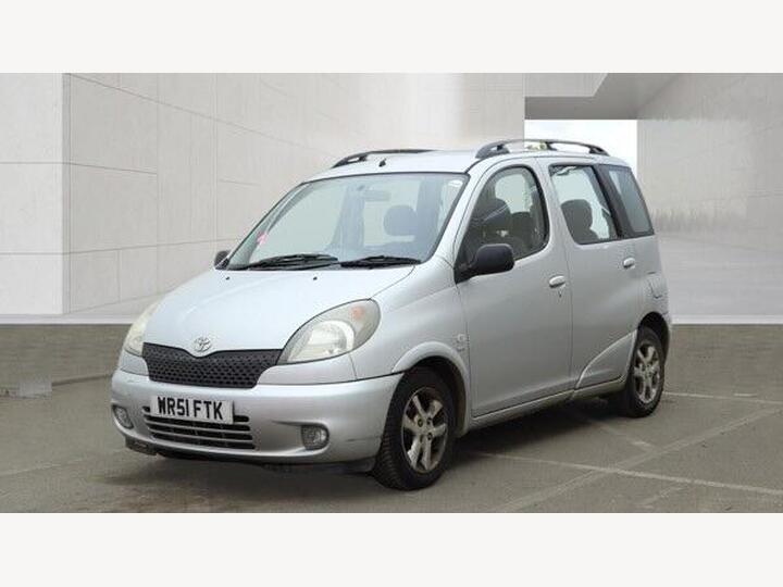 Toyota Yaris Verso 1.3 VVT-i Verso GLS 5dr