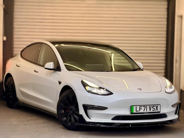 Tesla Model 3 (Dual Motor) Long Range Auto 4WDE 4dr