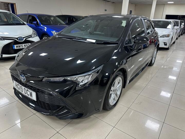 Toyota Corolla 1.8 VVT-h Icon Tech CVT Euro 6 (s/s) 5dr Toyota Corolla 1.8 VVT-h Icon Tech CVT Euro 6 (s/s) 5dr
