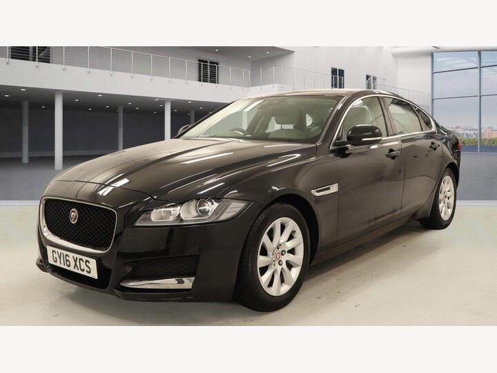 Jaguar XF 2.0d Prestige Auto Euro 6 (s/s) 4dr