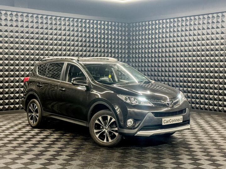 Toyota RAV4 2.2 D-4D Invincible 4WD Euro 5 5dr