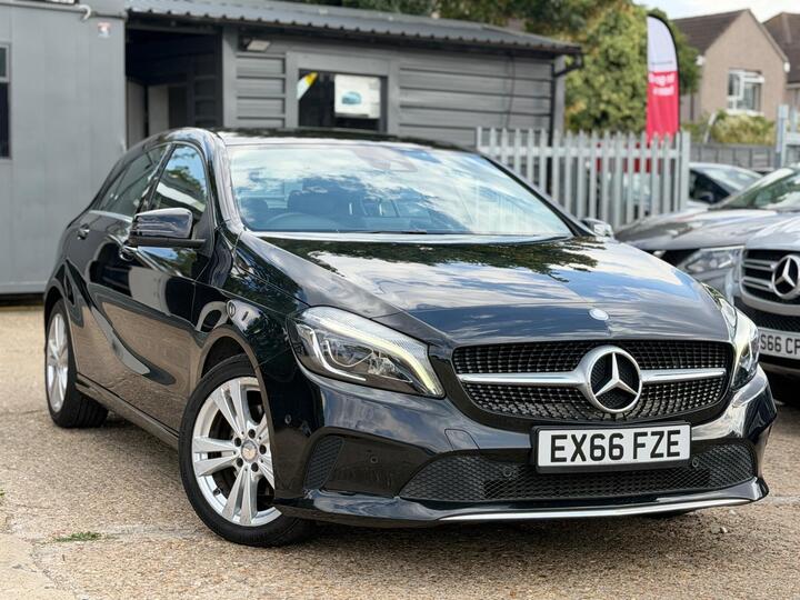Mercedes-Benz A Class 2.1 A200d Sport (Premium) 7G-DCT Euro 6 (s/s) 5dr