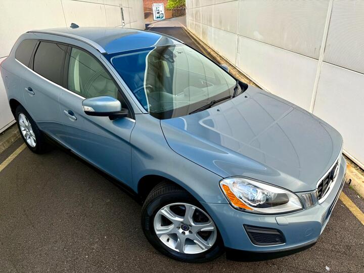 Volvo XC60 2.0 D3 DRIVe SE Lux Euro 5 5dr