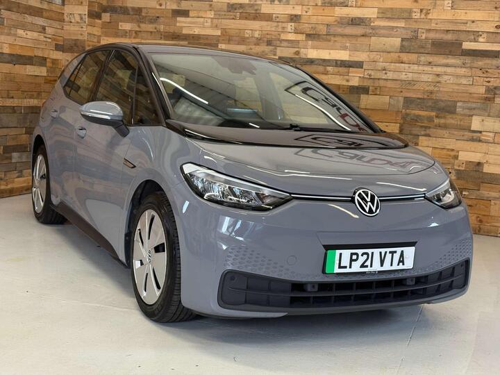 Volkswagen ID.3 Pro Performance 58kWh Life Auto 5dr
