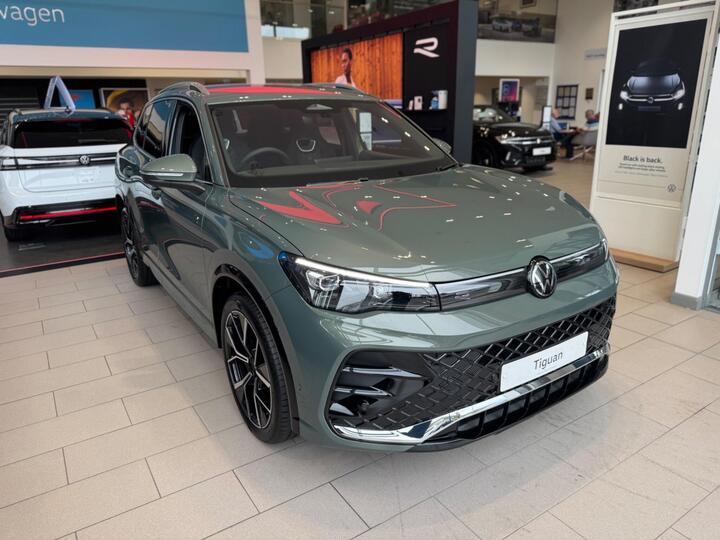 Volkswagen Tiguan 1.5 ETSI MHEV R-Line DSG Euro 6 (s/s) 5dr