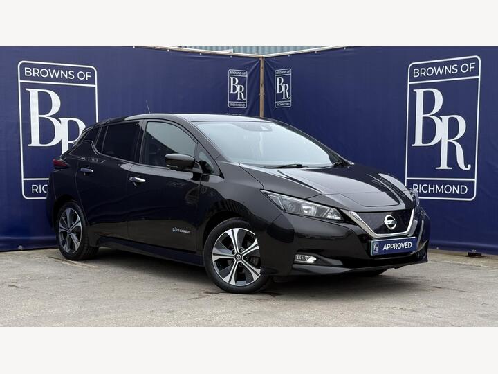 Nissan Leaf 40kWh N-Connecta Auto 5dr
