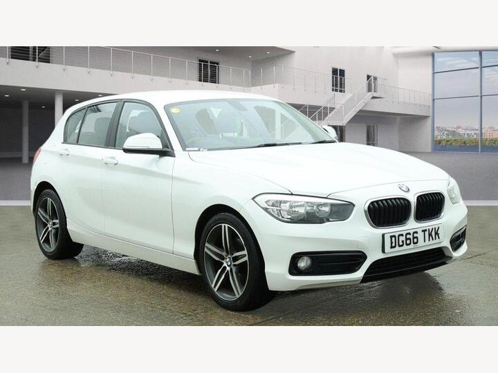 BMW 1 Series 1.5 118i Sport Euro 6 (s/s) 5dr BMW 1 Series 1.5 118i Sport Euro 6 (s/s) 5dr