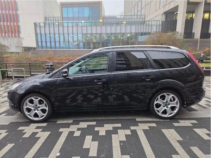 Ford Focus 2.0 Titanium 5dr